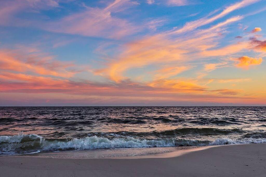 Beach Barn - 5Min To Pcola Beach Gulf Breeze Εξωτερικό φωτογραφία